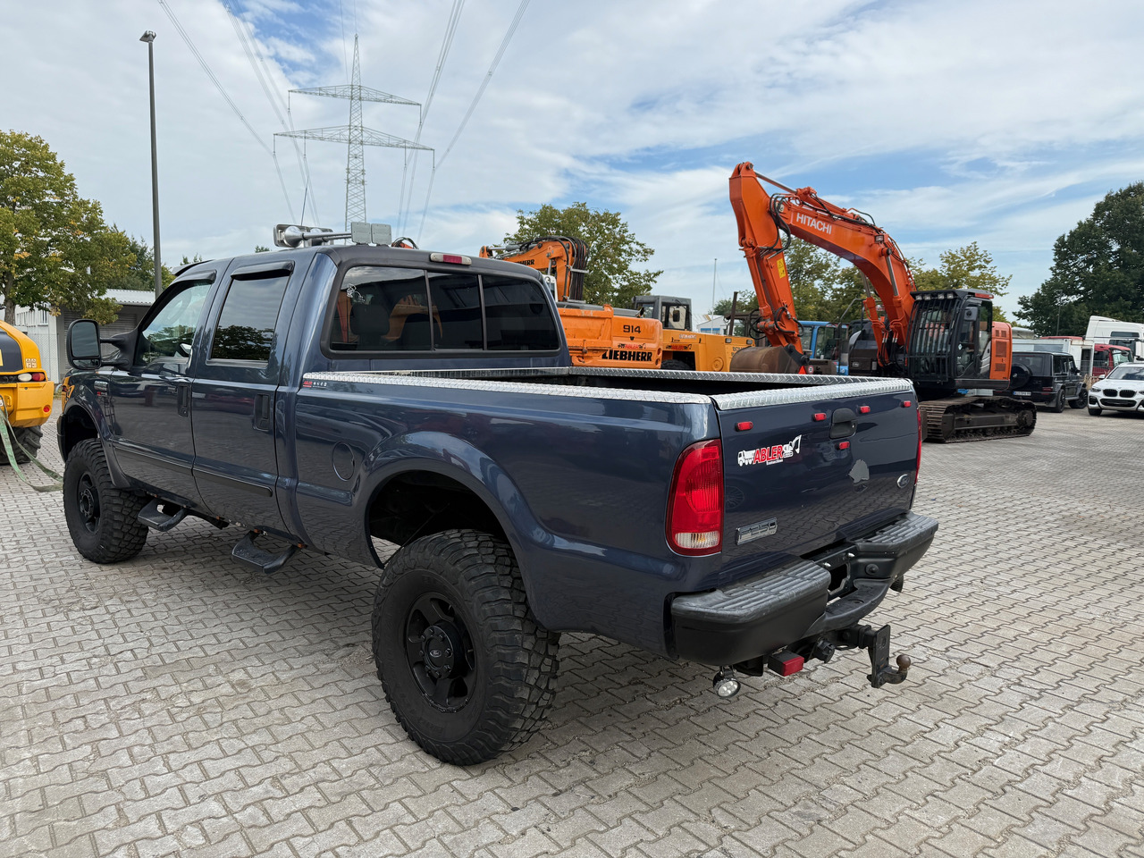 FORD F250 - Truk pikap: gambar 5 FORD F250 - Truk pikap: gambar 5