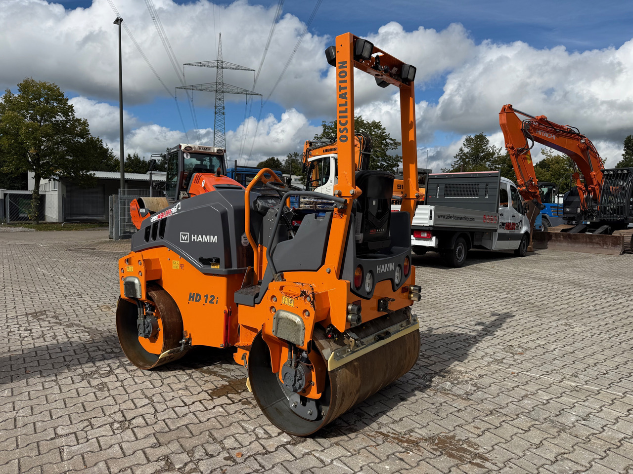 HAMM HD12i VO VIO Tandemwalze mit Oszillation - Roller jalan: gambar 4 HAMM HD12i VO VIO Tandemwalze mit Oszillation - Roller jalan: gambar 4
