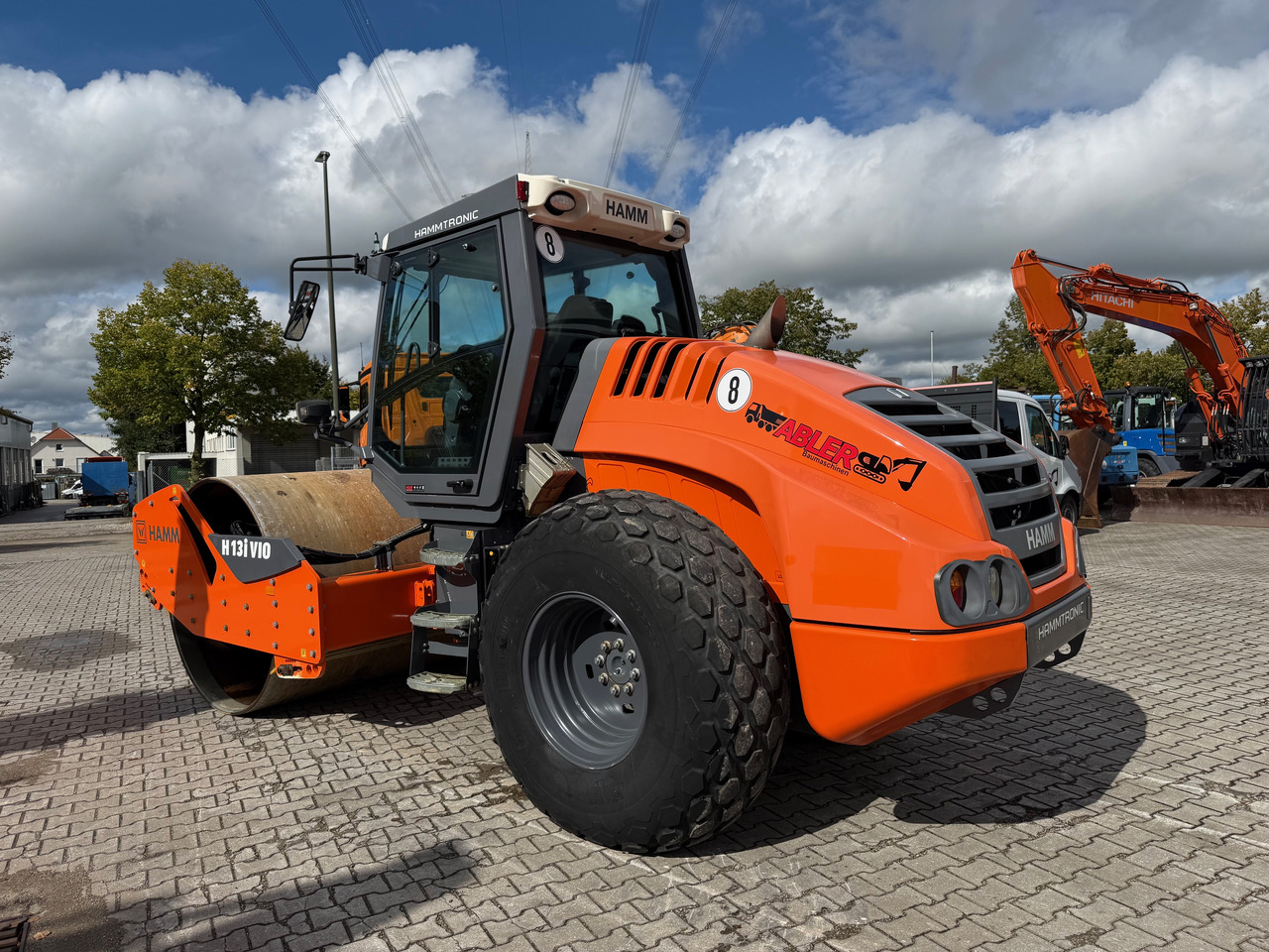 Hamm H13i VIO Oszillation Walzenzug TOP - Pemadat: gambar 4 Hamm H13i VIO Oszillation Walzenzug TOP - Pemadat: gambar 4