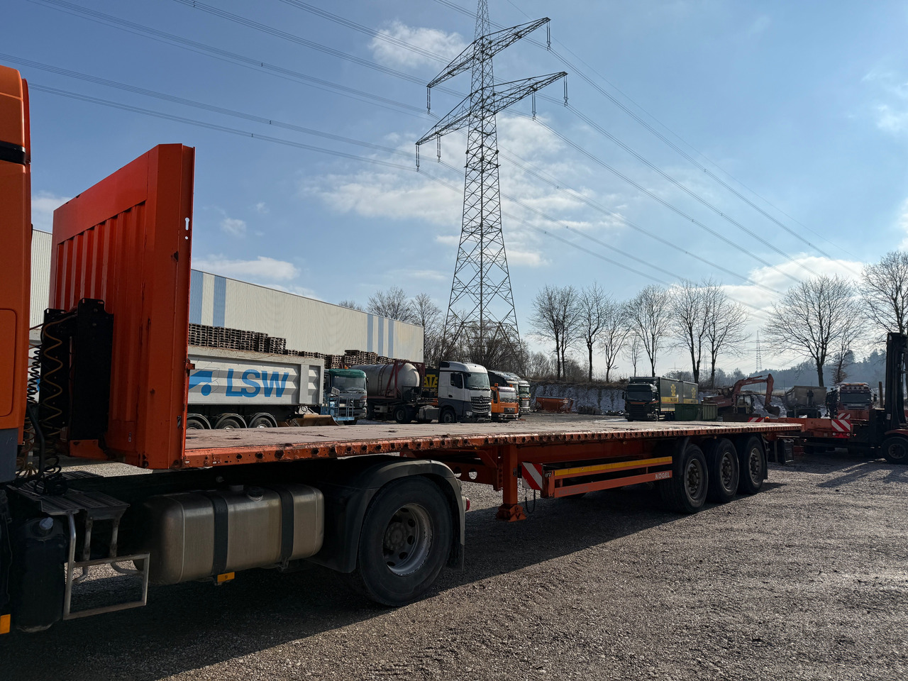 Kögel S24-1 Pritschenauflieger - Semi-trailer flatbed: gambar 2 Kögel S24-1 Pritschenauflieger - Semi-trailer flatbed: gambar 2