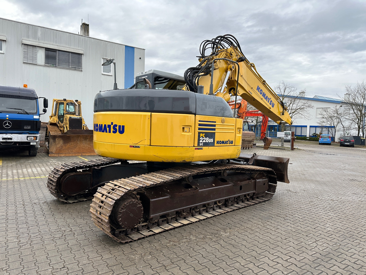 Komatsu PC228 USLC-3 Kettenbagger Kurzheck - Ekskavator: gambar 4 Komatsu PC228 USLC-3 Kettenbagger Kurzheck - Ekskavator: gambar 4