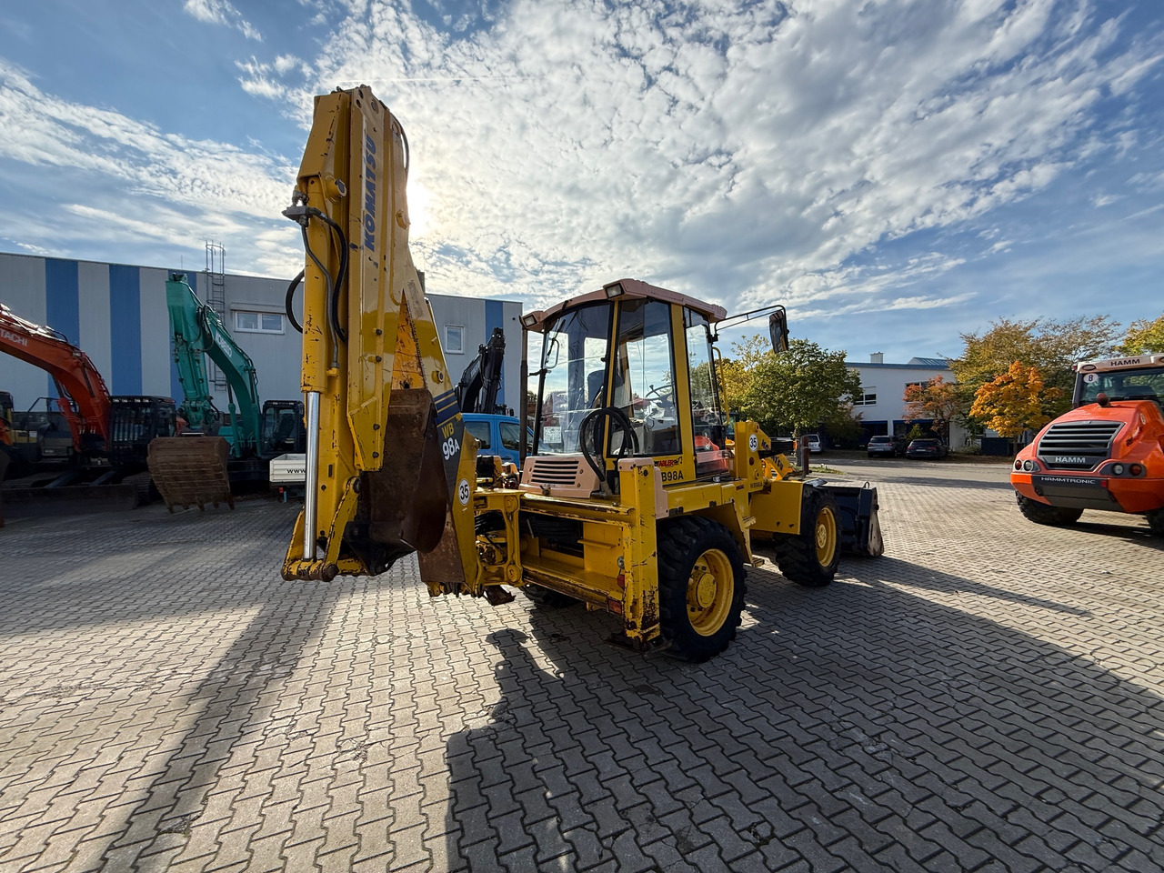 Backhoe loader Komatsu WB98A-2 Baggerlader SW: gambar 5