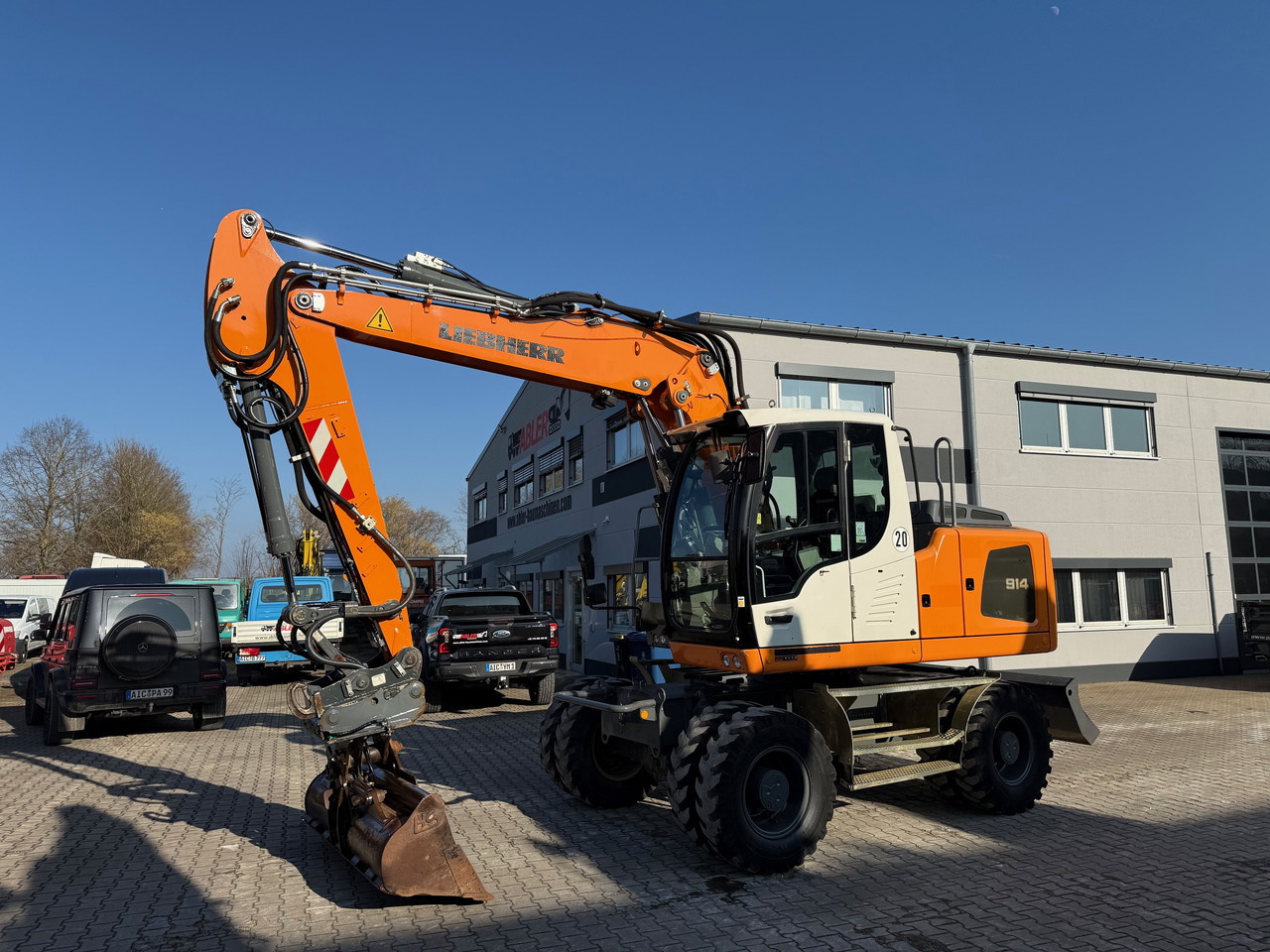 Liebherr A914 Mobilbagger OQ65 Klima - Ekskavator roda: gambar 2 Liebherr A914 Mobilbagger OQ65 Klima - Ekskavator roda: gambar 2