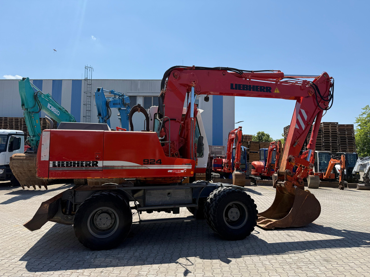 Liebherr A924 Mobilbagger HS20 SW - Ekskavator: gambar 5 Liebherr A924 Mobilbagger HS20 SW - Ekskavator: gambar 5