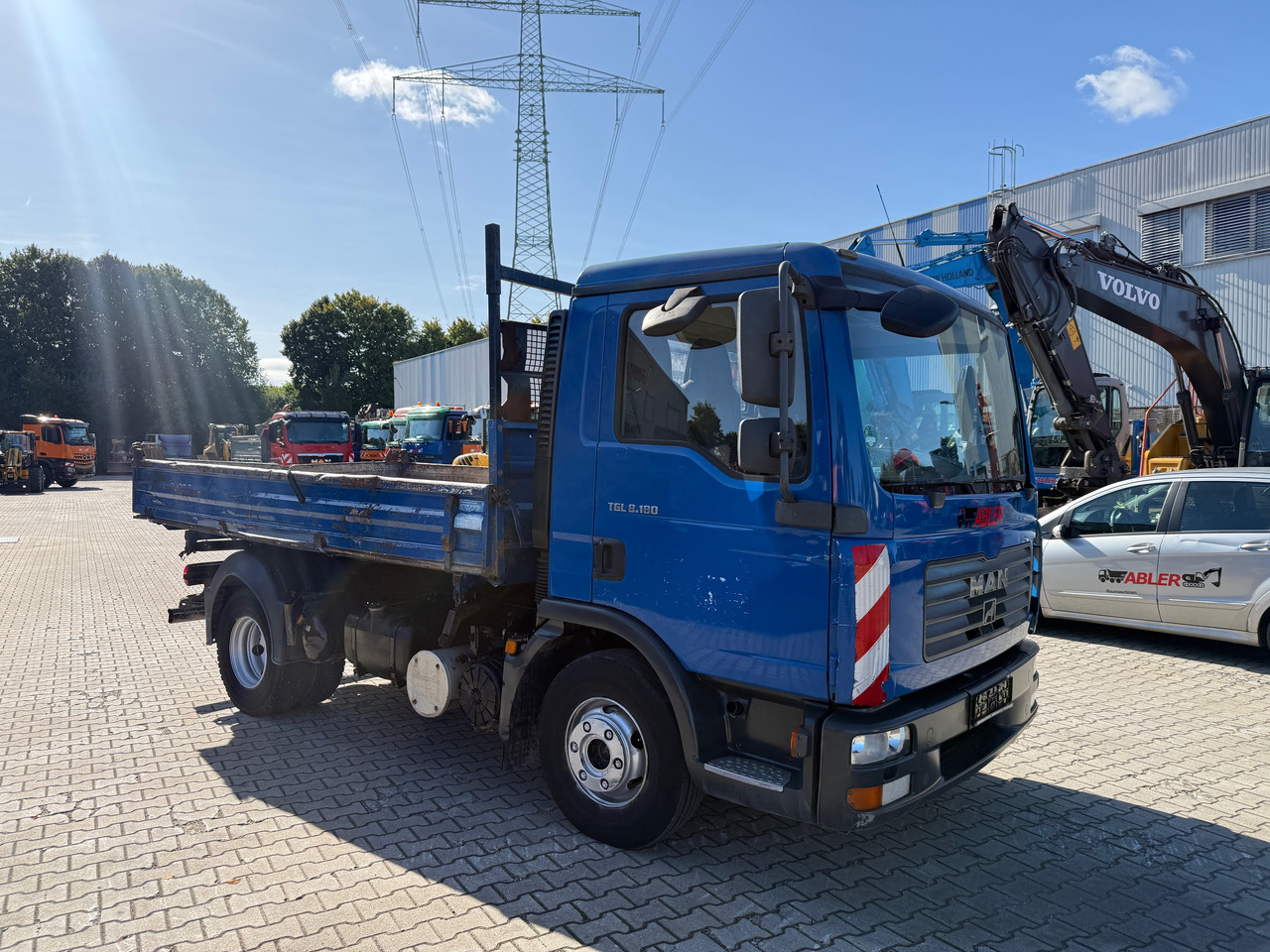 MAN TGL 8.180 3-Seiten-Kipper 2x AHK - Truk jungkit: gambar 3 MAN TGL 8.180 3-Seiten-Kipper 2x AHK - Truk jungkit: gambar 3