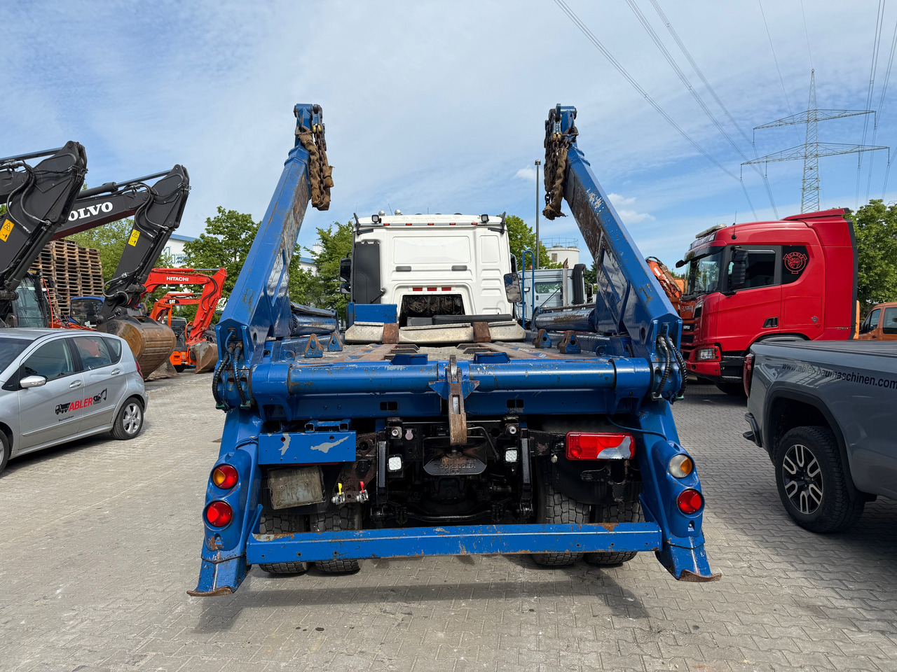 MAN TGS 26.440 WECHSELSYSTEM Absetzer+SZM - Truk skip loader: gambar 5 MAN TGS 26.440 WECHSELSYSTEM Absetzer+SZM - Truk skip loader: gambar 5