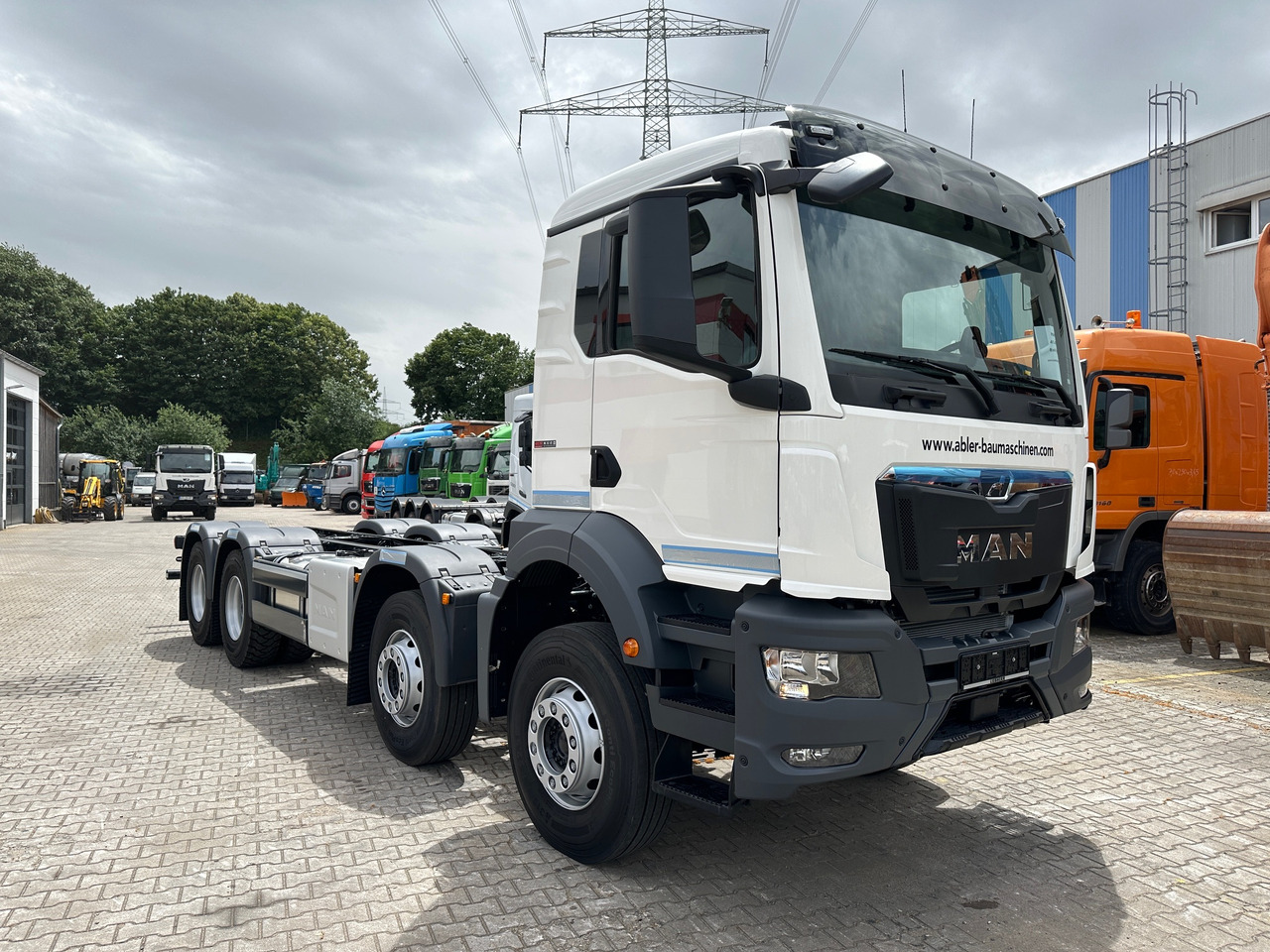 MAN TGS 41.470 8x4 BB CH Pumpenfahrgestell 2x Nebenatrieb - Truk sasis: gambar 3 MAN TGS 41.470 8x4 BB CH Pumpenfahrgestell 2x Nebenatrieb - Truk sasis: gambar 3