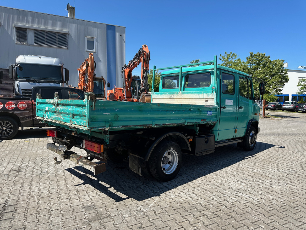 Mercedes-Benz 814 D Vario DOKA 3-Seiten-Kipper Meiller - Truk jungkit: gambar 5 Mercedes-Benz 814 D Vario DOKA 3-Seiten-Kipper Meiller - Truk jungkit: gambar 5