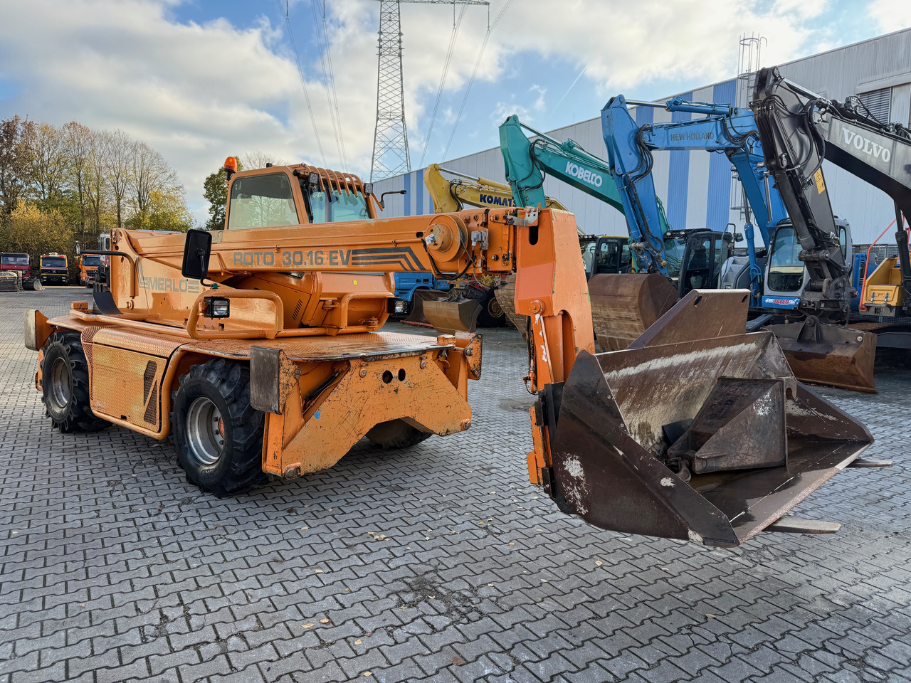 Merlo Roto 30.16 EV Teleskoplader 16m Arbeitskorb - Wheel loader: gambar 5 Merlo Roto 30.16 EV Teleskoplader 16m Arbeitskorb - Wheel loader: gambar 5