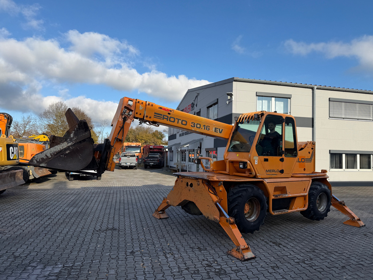 Merlo Roto 30.16 EV Teleskoplader 16m Arbeitskorb - Wheel loader: gambar 2 Merlo Roto 30.16 EV Teleskoplader 16m Arbeitskorb - Wheel loader: gambar 2