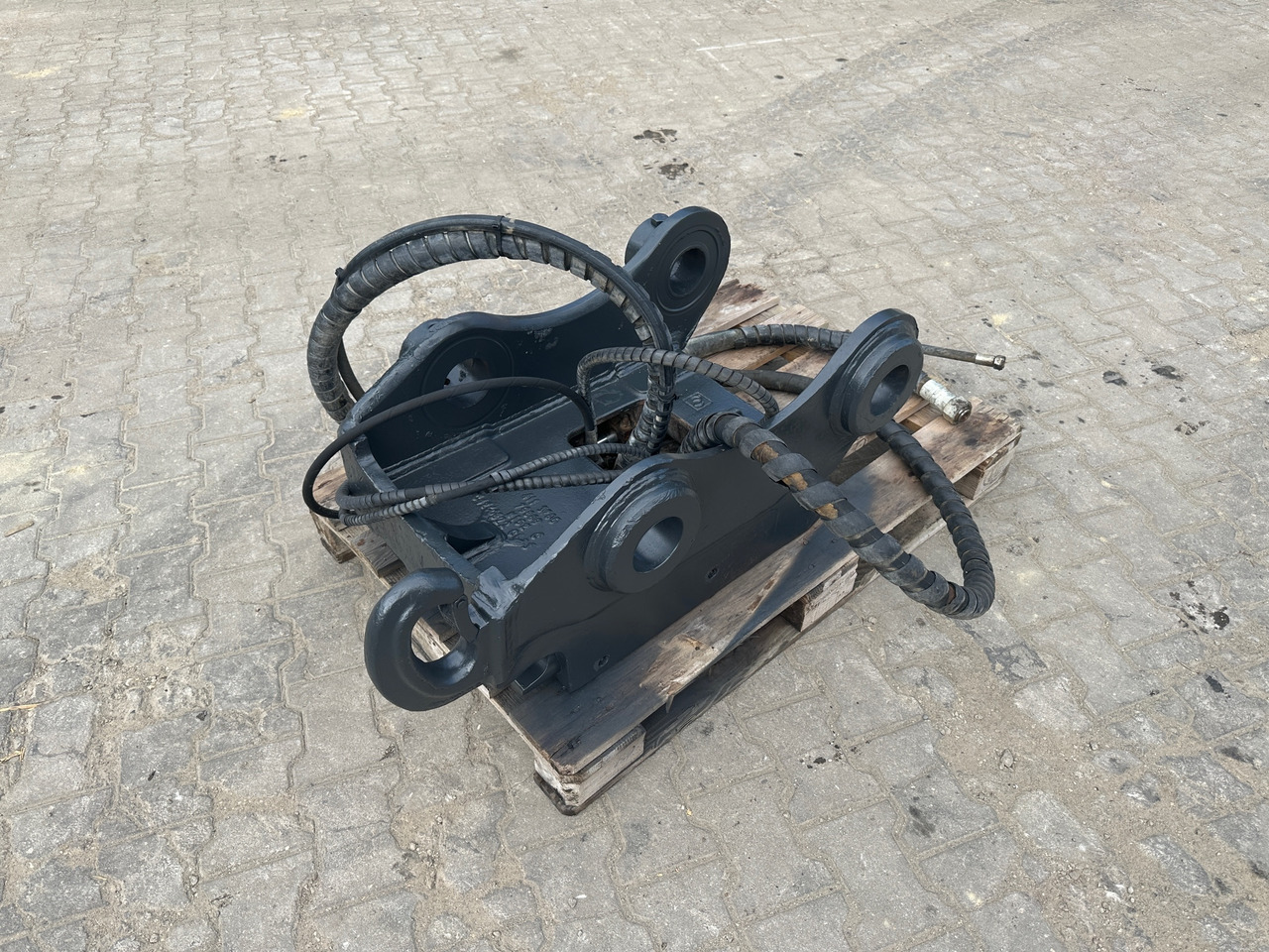 Oilquick OQ 65 vollhydraulischer Schnellwechsler - Skrup cepat: gambar 2 Oilquick OQ 65 vollhydraulischer Schnellwechsler - Skrup cepat: gambar 2
