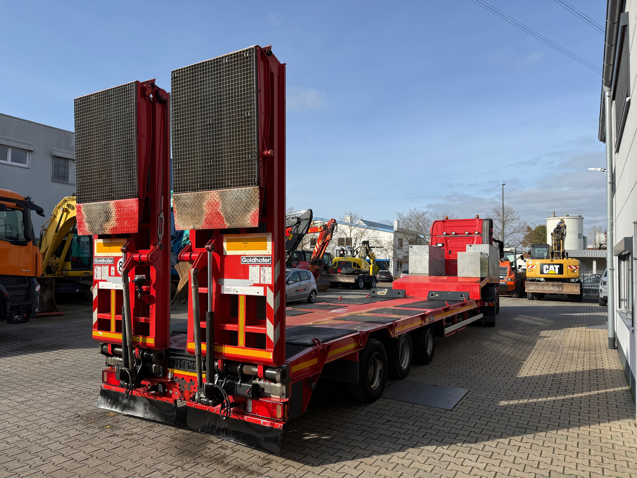 Mercedes-Benz 1845 Actros mit Goldhofer Tieflader - Tractor head, Semi-trailer low bed: gambar 4 Mercedes-Benz 1845 Actros mit Goldhofer Tieflader - Tractor head, Semi-trailer low bed: gambar 4