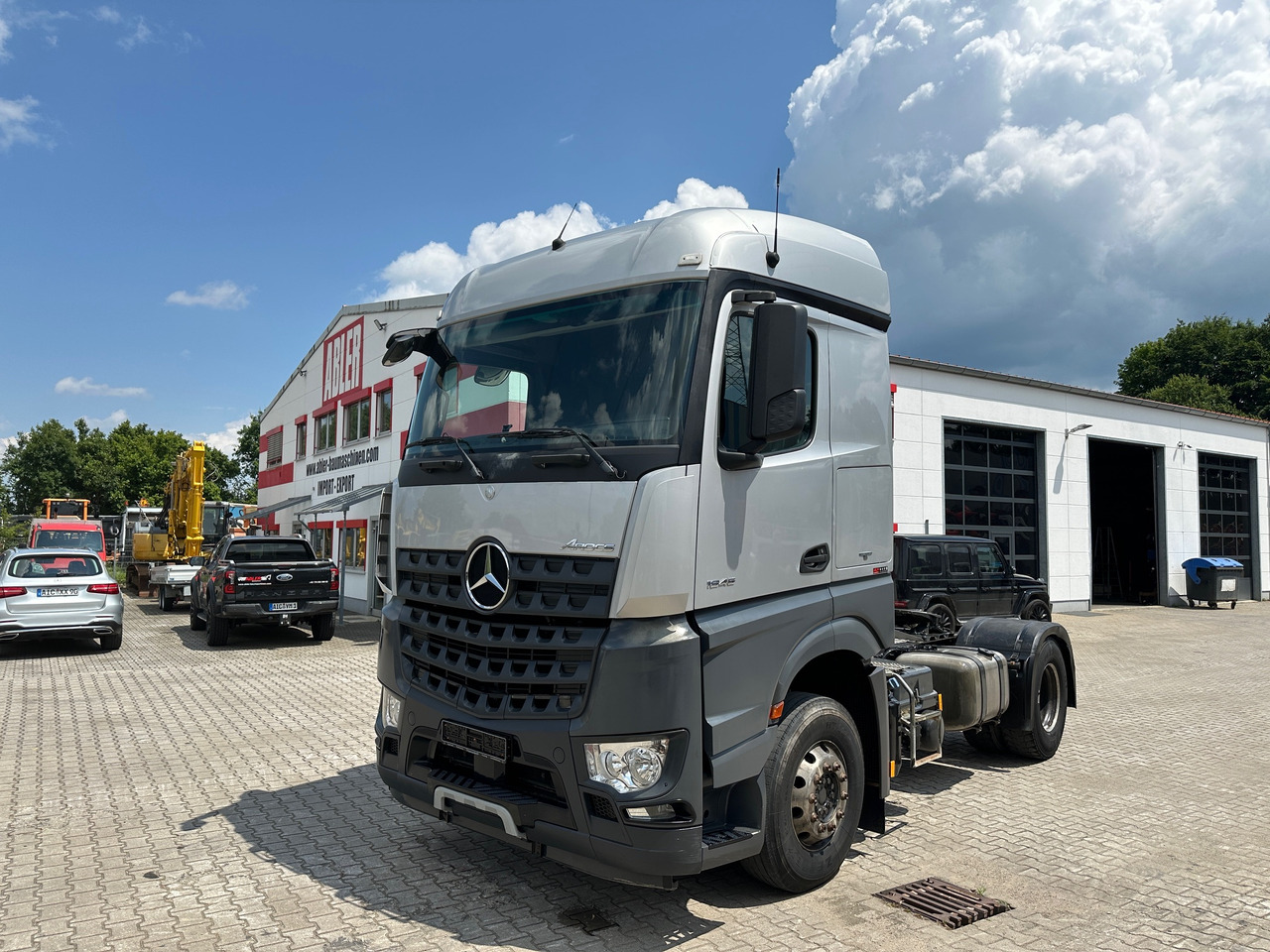 Mercedes-Benz 1845 Arocs SZM Kipphydraulik Mischerantrieb - Tractor head: gambar 2 Mercedes-Benz 1845 Arocs SZM Kipphydraulik Mischerantrieb - Tractor head: gambar 2