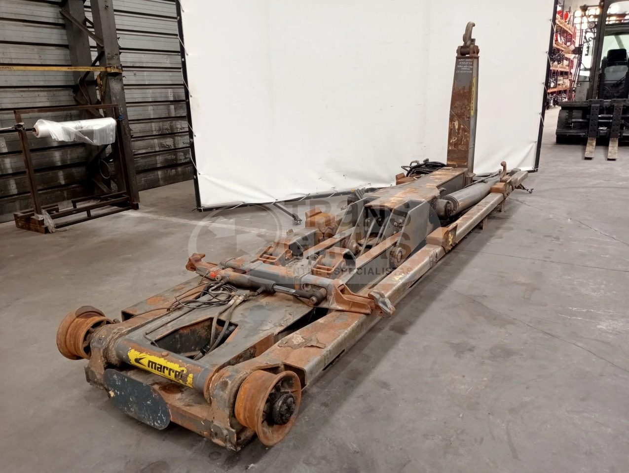 Gancho portacontenedor marrel AL 20 T - Hooklift/ Lewati sistem loader: gambar 1 Gancho portacontenedor marrel AL 20 T - Hooklift/ Lewati sistem loader: gambar 1