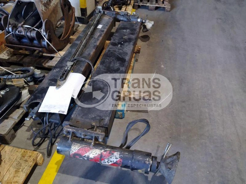 Grúa F385/425AXP.24 solo para recambios - Hooklift/ Lewati sistem loader: gambar 1 Grúa F385/425AXP.24 solo para recambios - Hooklift/ Lewati sistem loader: gambar 1
