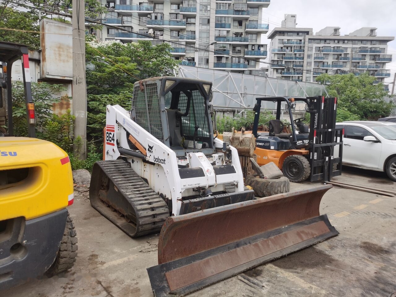 Bobcat 864 - Track loader yang ringkas: gambar 1 Bobcat 864 - Track loader yang ringkas: gambar 1