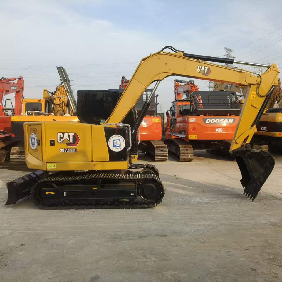 CATERPILLAR 307.5 - Ekskavator mini: gambar 1 CATERPILLAR 307.5 - Ekskavator mini: gambar 1