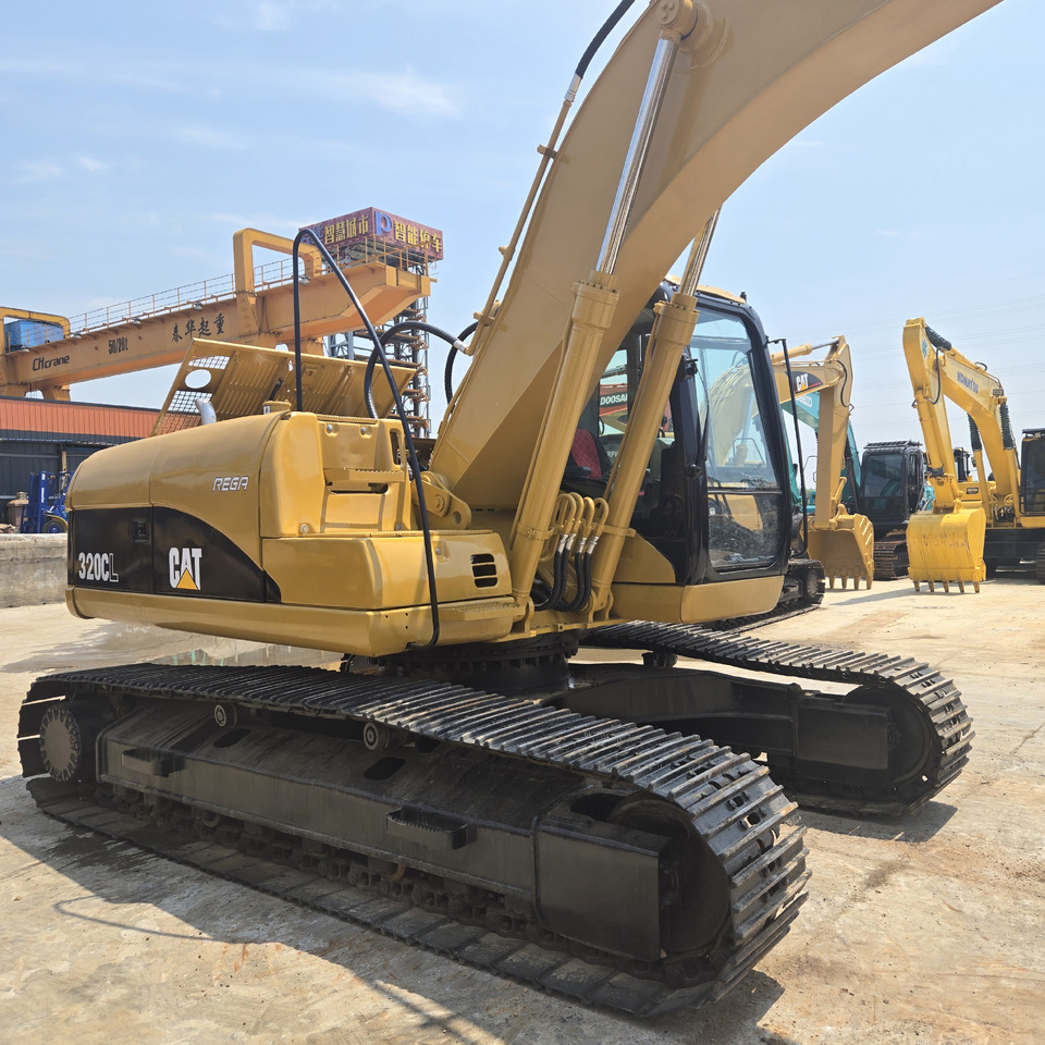 CATERPILLAR 320CL - Ekskavator: gambar 3 CATERPILLAR 320CL - Ekskavator: gambar 3