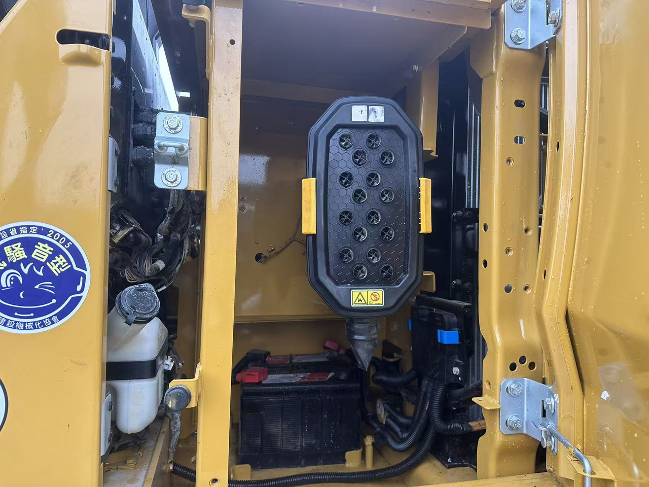 Ekskavator CATERPILLAR 320GC: gambar 13 Ekskavator CATERPILLAR 320GC: gambar 13