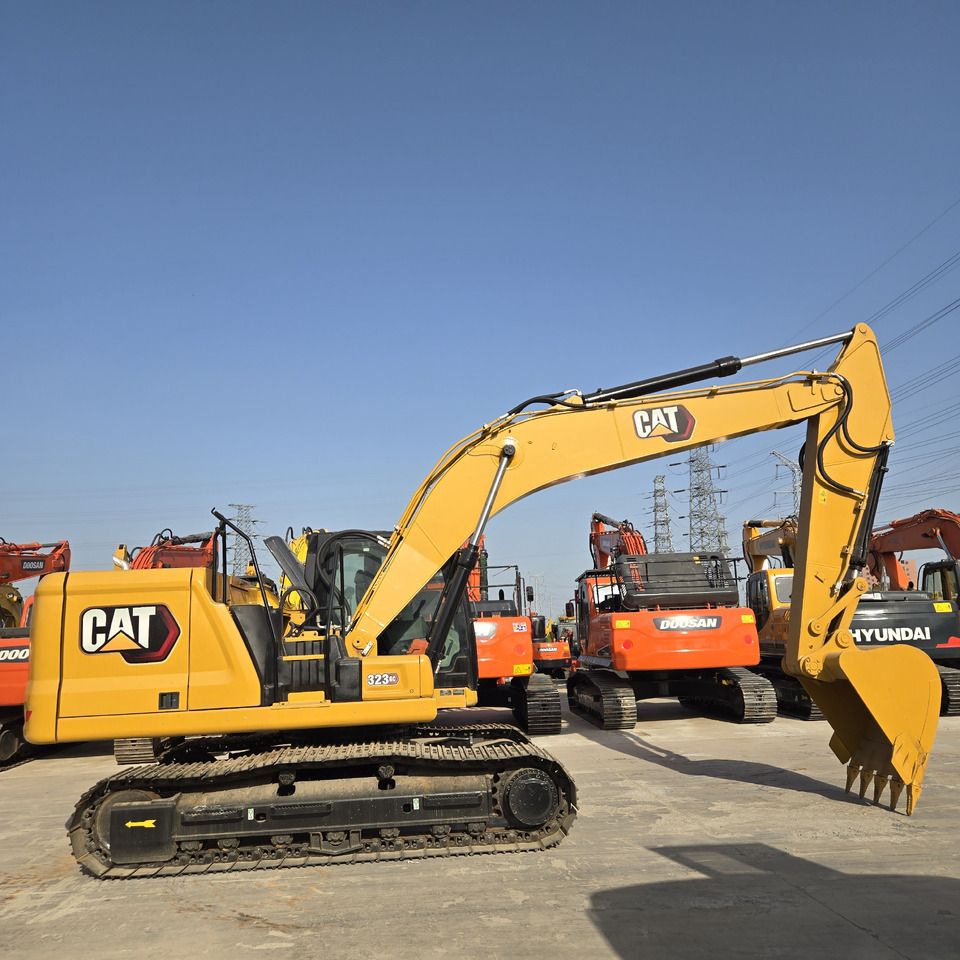 CATERPILLAR 323GC - Ekskavator: gambar 1 CATERPILLAR 323GC - Ekskavator: gambar 1