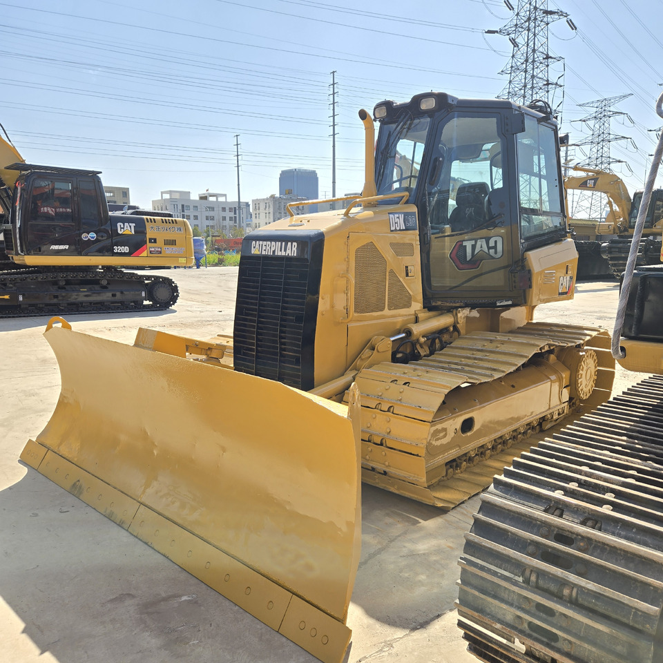 CATERPILLAR D5K - Bulldozer: gambar 3 CATERPILLAR D5K - Bulldozer: gambar 3