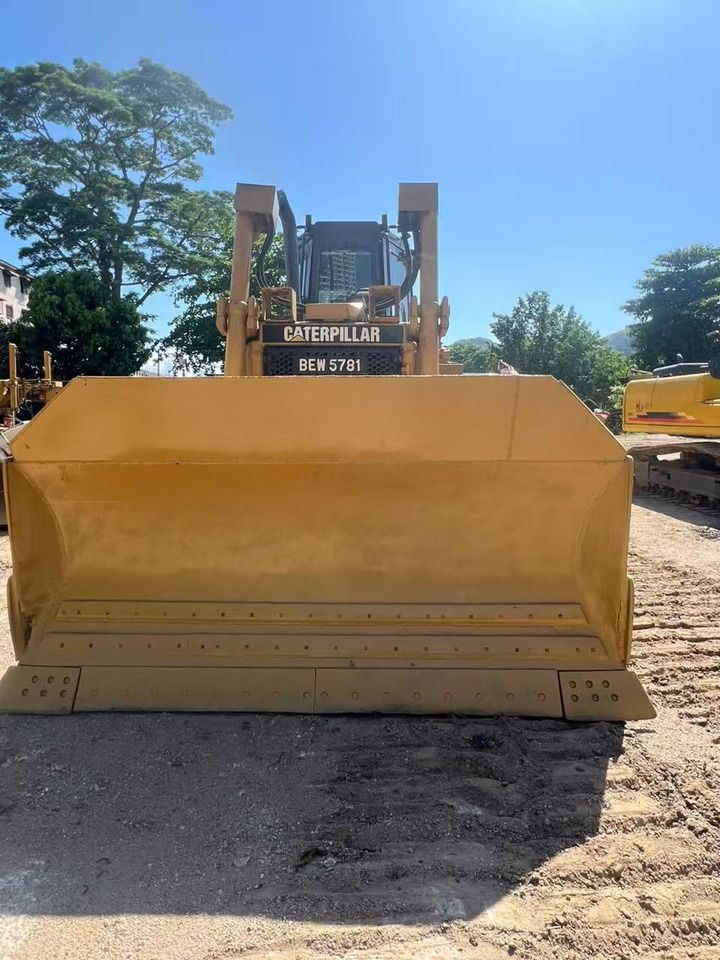 CATERPILLAR D6H - Bulldozer: gambar 3 CATERPILLAR D6H - Bulldozer: gambar 3