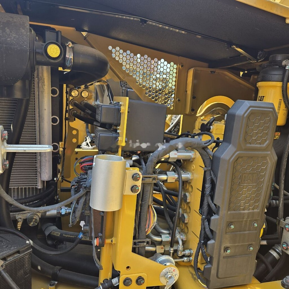 Ekskavator mini baru Caterpillar 307.5: gambar 8