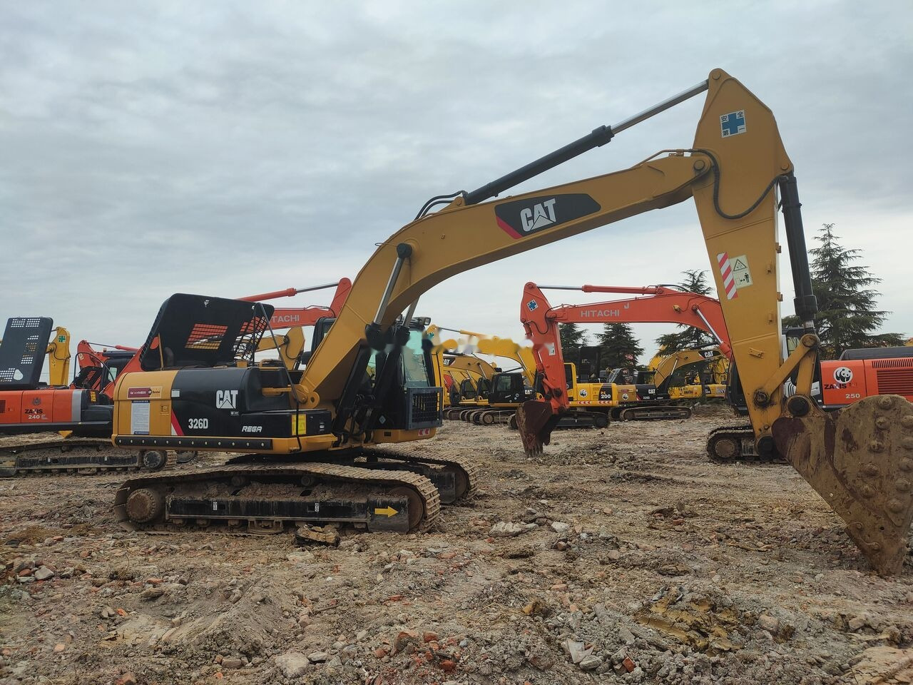 Caterpillar 326D - Ekskavator perayap: gambar 5 Caterpillar 326D - Ekskavator perayap: gambar 5