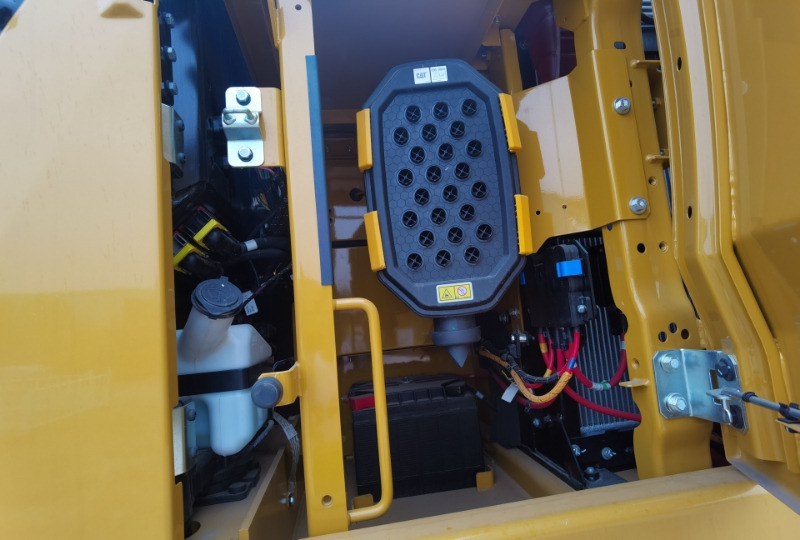 Caterpillar 330GC - Ekskavator perayap: gambar 2 Caterpillar 330GC - Ekskavator perayap: gambar 2