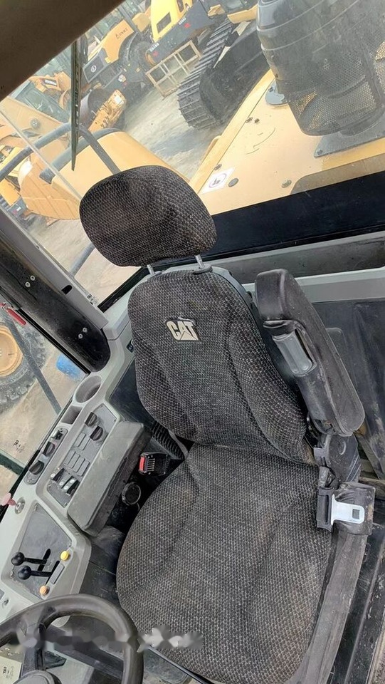 Caterpillar 950GC - Wheel loader: gambar 5 Caterpillar 950GC - Wheel loader: gambar 5