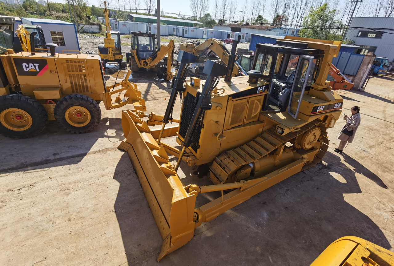 Caterpillar D8R - Bulldozer: gambar 4 Caterpillar D8R - Bulldozer: gambar 4