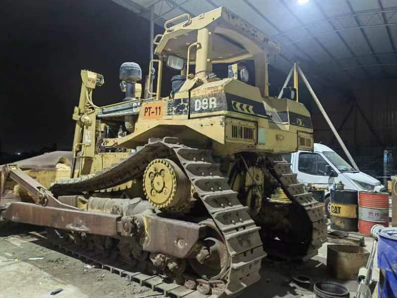 Caterpillar D8R - Bulldozer: gambar 2 Caterpillar D8R - Bulldozer: gambar 2