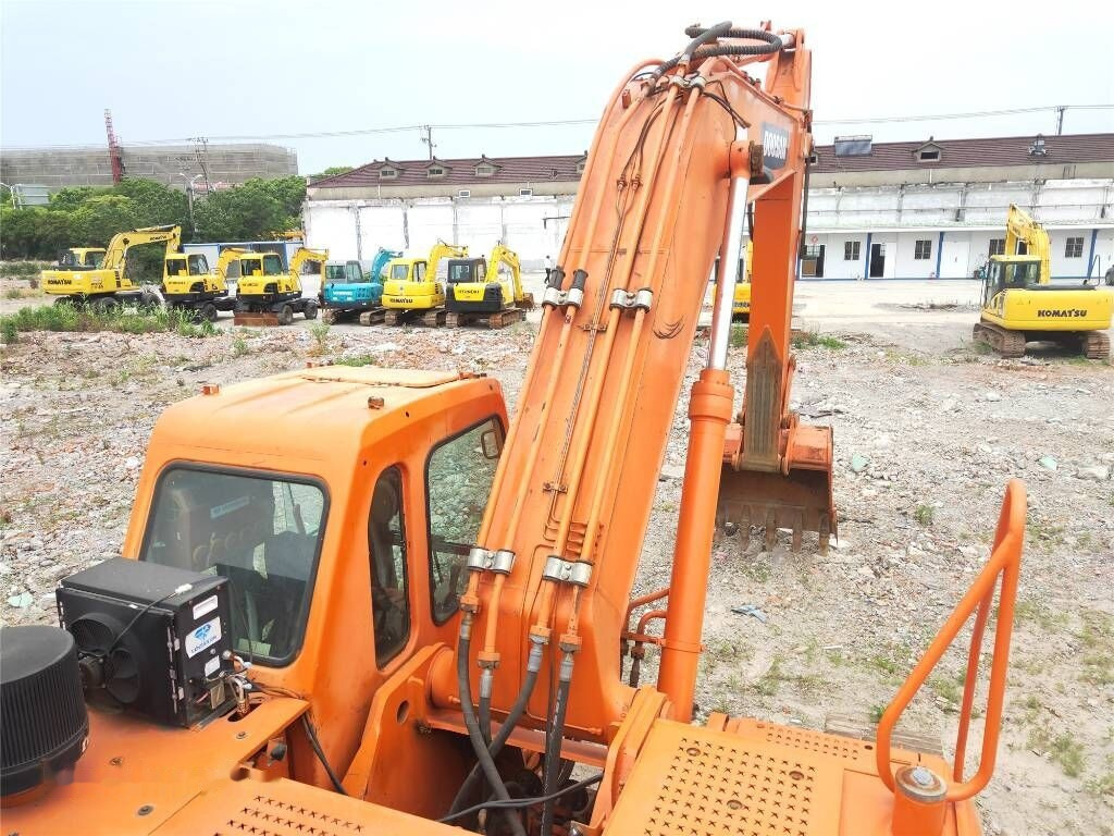 Doosan DH 300 LC-7 - Ekskavator perayap: gambar 2 Doosan DH 300 LC-7 - Ekskavator perayap: gambar 2