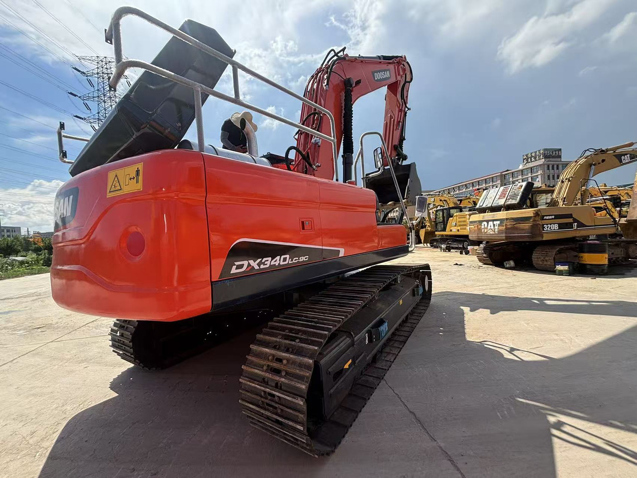Doosan DX340 - Ekskavator: gambar 4 Doosan DX340 - Ekskavator: gambar 4