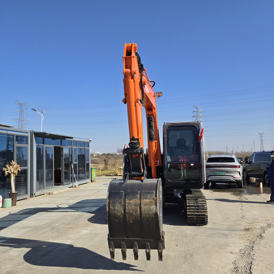 HITACHI ZX70 - Ekskavator mini: gambar 3 HITACHI ZX70 - Ekskavator mini: gambar 3