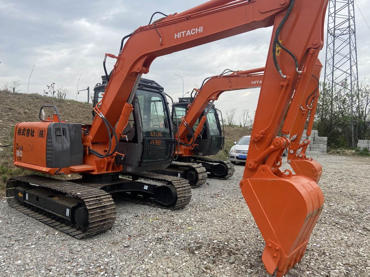 HITACHI ZX80 - Ekskavator mini: gambar 3 HITACHI ZX80 - Ekskavator mini: gambar 3
