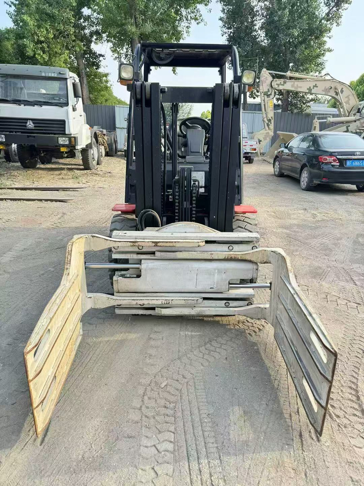 HangCha A30 - Forklift diesel: gambar 4 HangCha A30 - Forklift diesel: gambar 4
