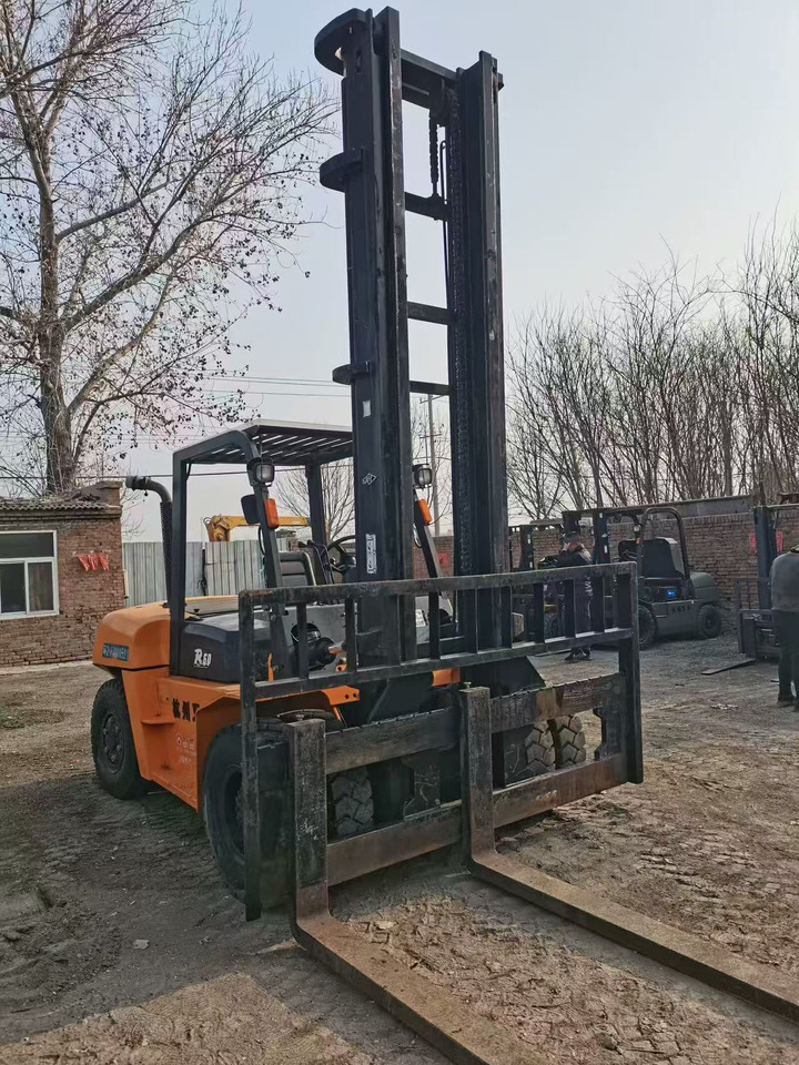 HangCha R60 - Forklift diesel: gambar 2 HangCha R60 - Forklift diesel: gambar 2