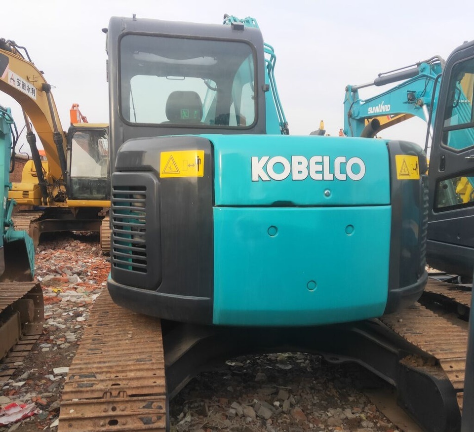 Kobelco SK70SR - Ekskavator mini: gambar 5 Kobelco SK70SR - Ekskavator mini: gambar 5