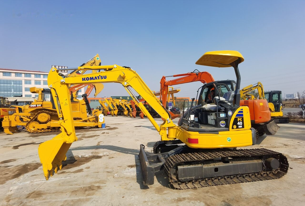 Komatsu PC40MR - Ekskavator mini: gambar 1 Komatsu PC40MR - Ekskavator mini: gambar 1