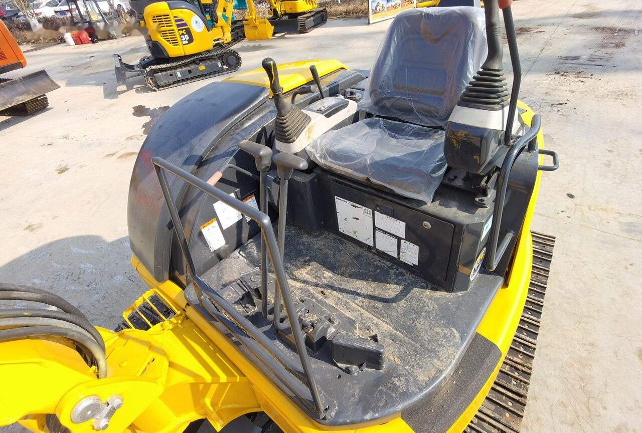 Komatsu PC40MR - Ekskavator mini: gambar 5 Komatsu PC40MR - Ekskavator mini: gambar 5