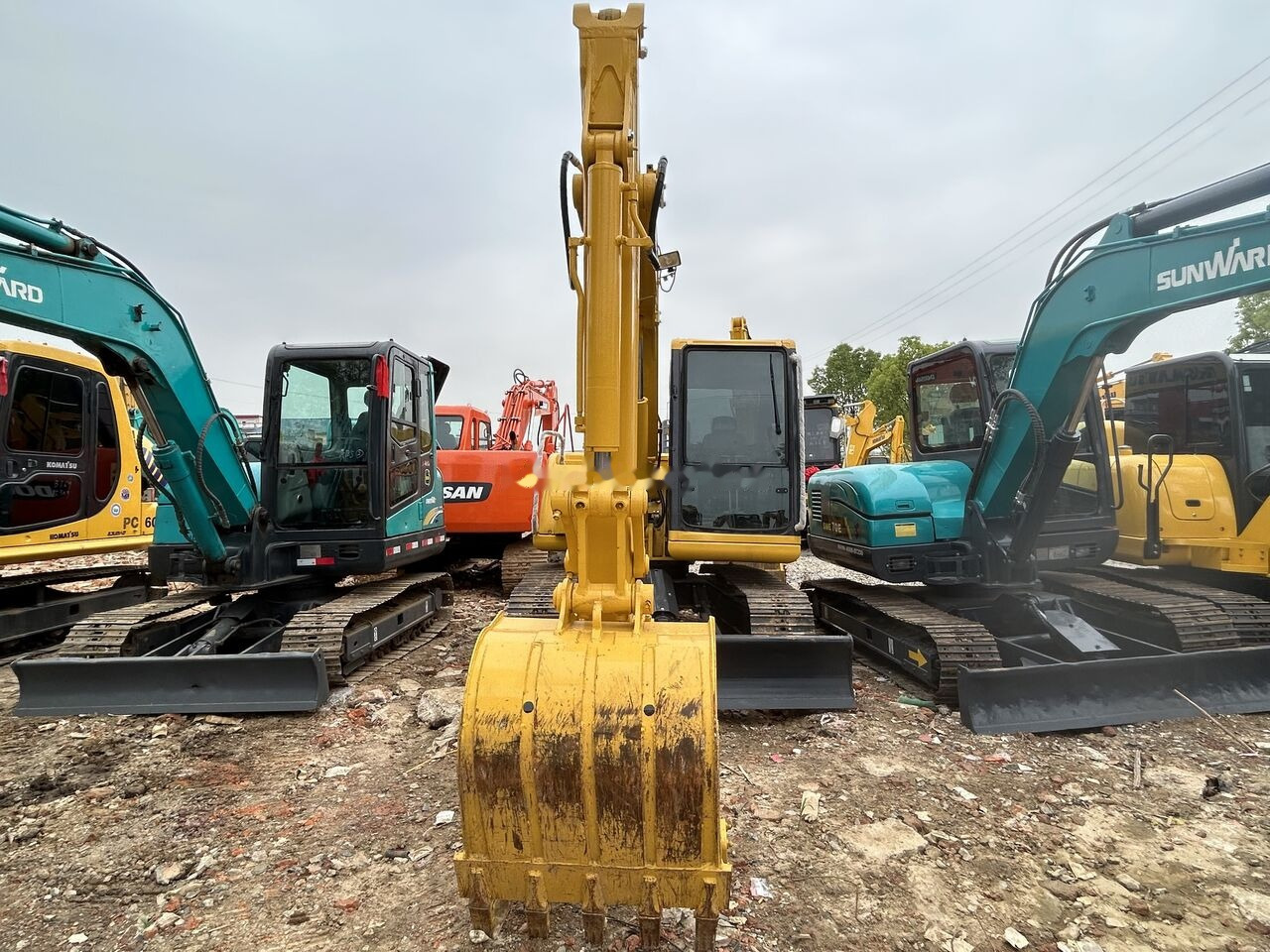 Komatsu PC60 - Ekskavator perayap: gambar 2 Komatsu PC60 - Ekskavator perayap: gambar 2