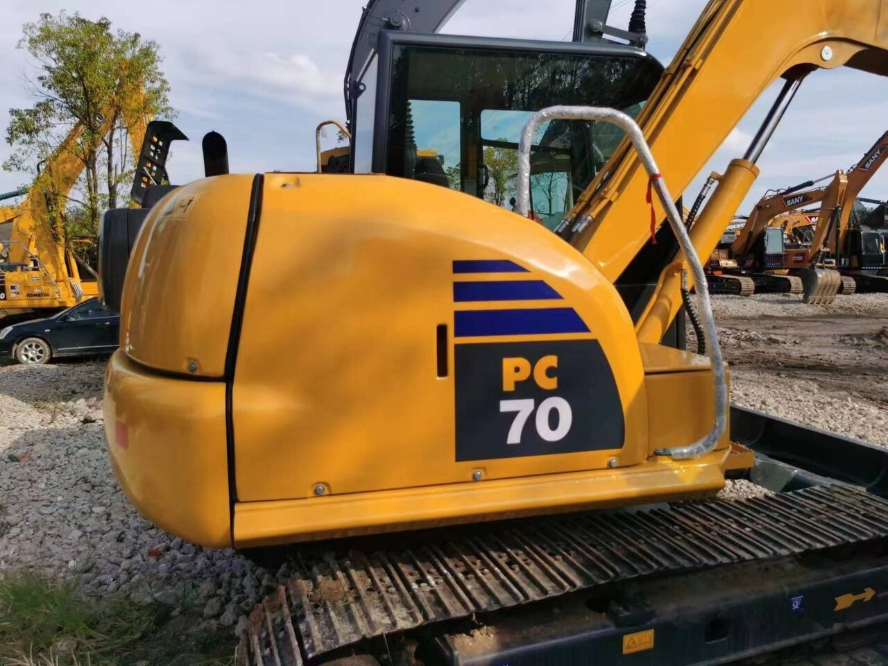 Komatsu PC70-8 - Ekskavator perayap: gambar 2 Komatsu PC70-8 - Ekskavator perayap: gambar 2
