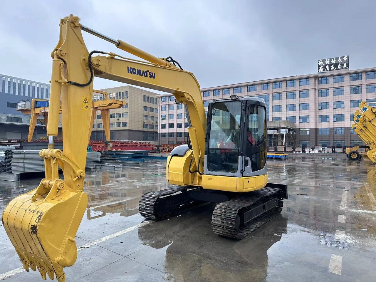 Komatsu PC78US - Ekskavator perayap: gambar 1 Komatsu PC78US - Ekskavator perayap: gambar 1