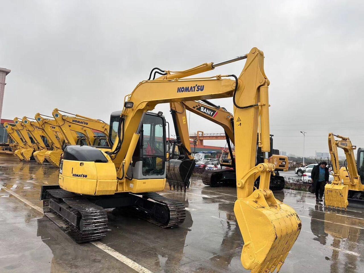 Komatsu PC78US - Ekskavator perayap: gambar 3 Komatsu PC78US - Ekskavator perayap: gambar 3