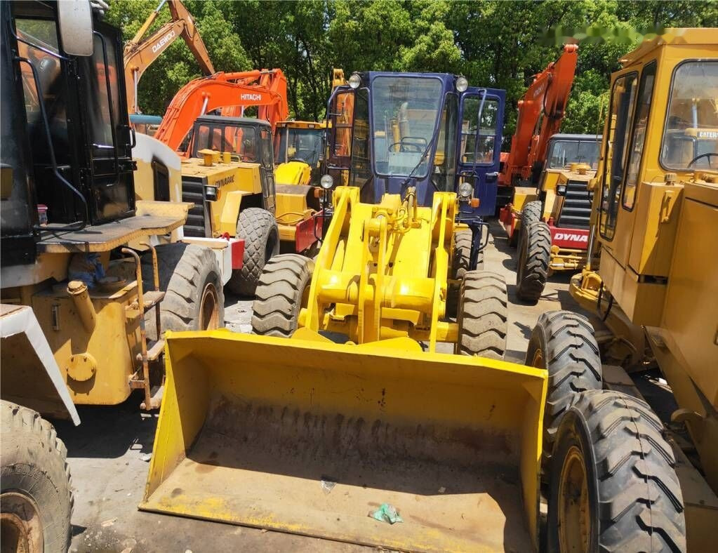 Komatsu WA300 - Wheel loader: gambar 3 Komatsu WA300 - Wheel loader: gambar 3