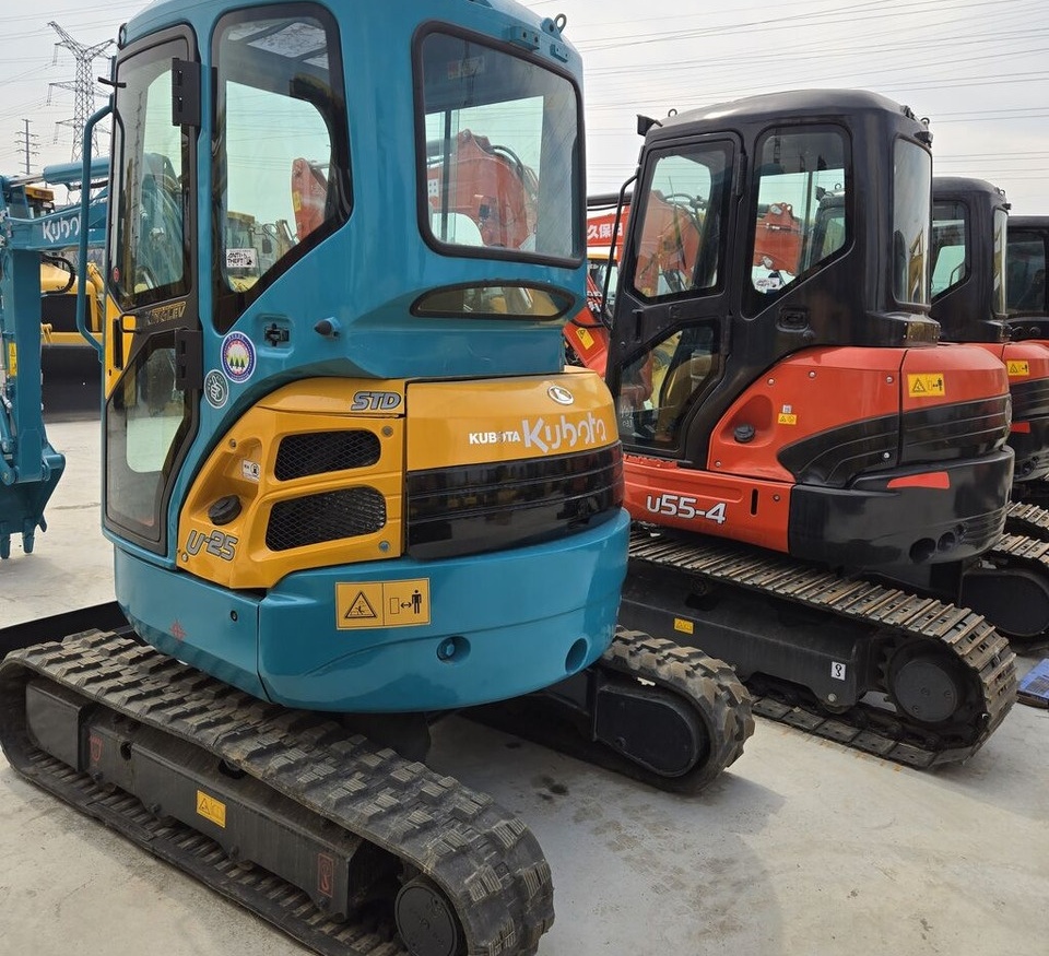 Kubota U25 with swing boom - Ekskavator mini: gambar 1 Kubota U25 with swing boom - Ekskavator mini: gambar 1