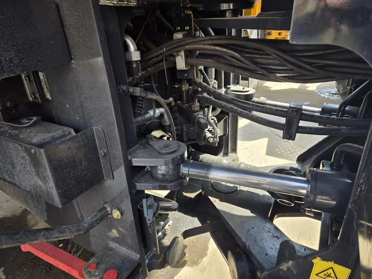 LiuGong 856H - Wheel loader: gambar 4 LiuGong 856H - Wheel loader: gambar 4