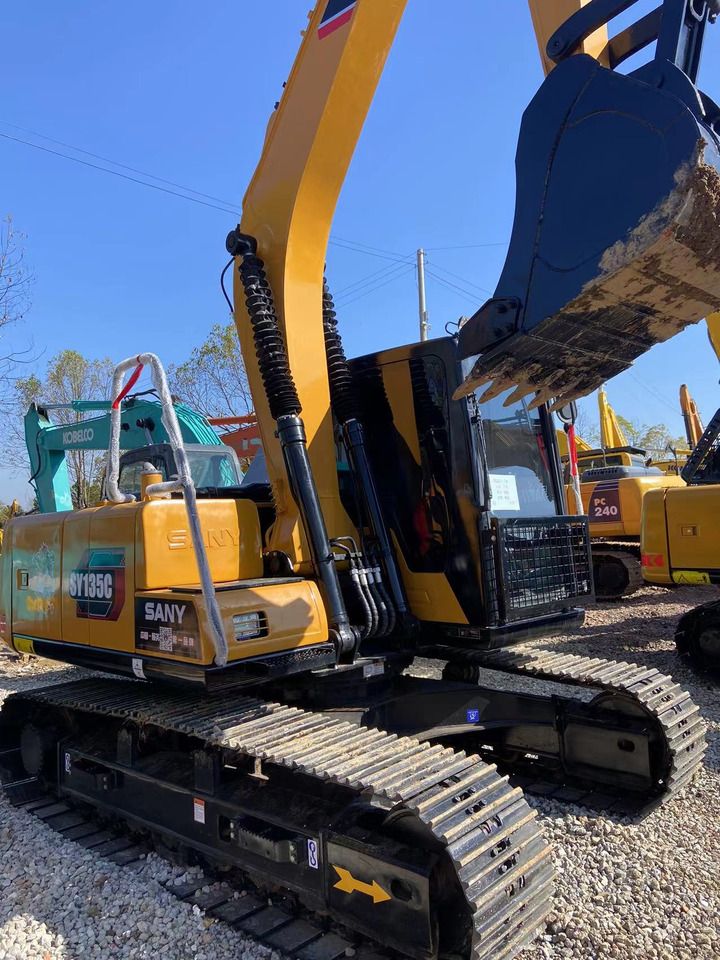 SANY SY135C - Ekskavator: gambar 4 SANY SY135C - Ekskavator: gambar 4
