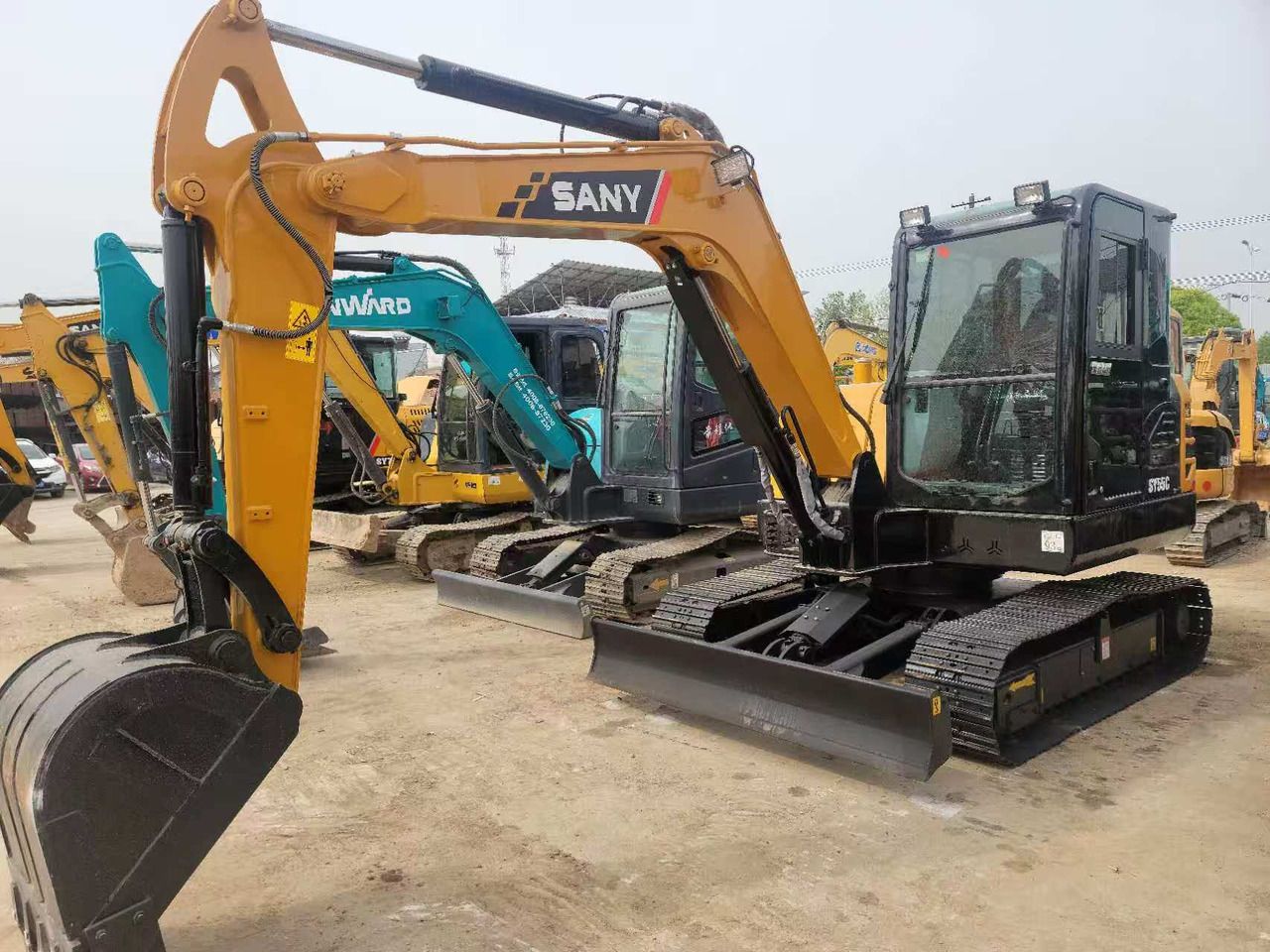 SANY SY55C - Ekskavator mini: gambar 2 SANY SY55C - Ekskavator mini: gambar 2